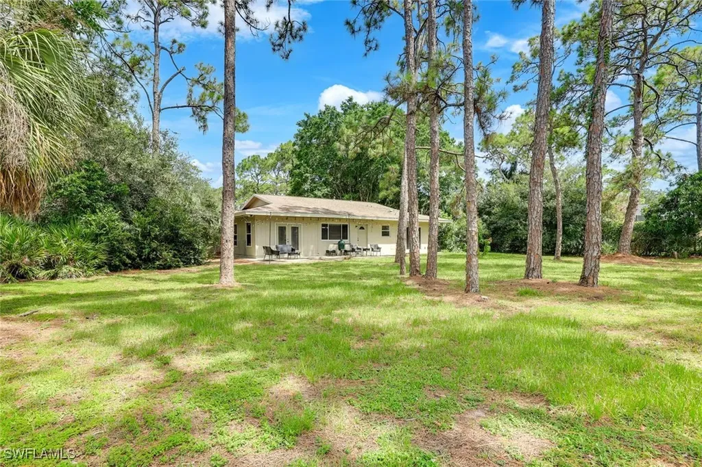 131 Cajeput Drive Naples FL 34108