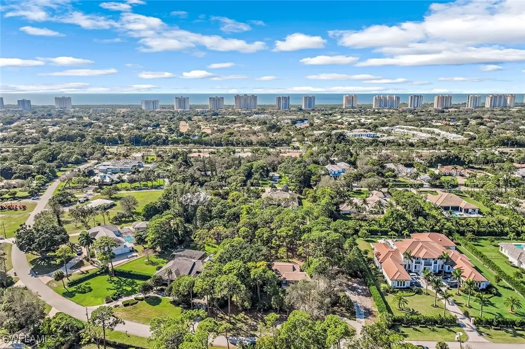 131 Cajeput Drive Naples FL 34108