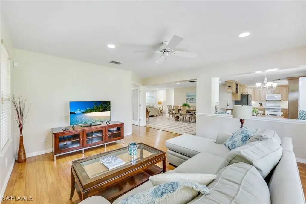 131 Cajeput Drive Naples FL 34108