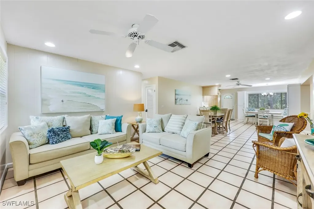 131 Cajeput Drive Naples FL 34108