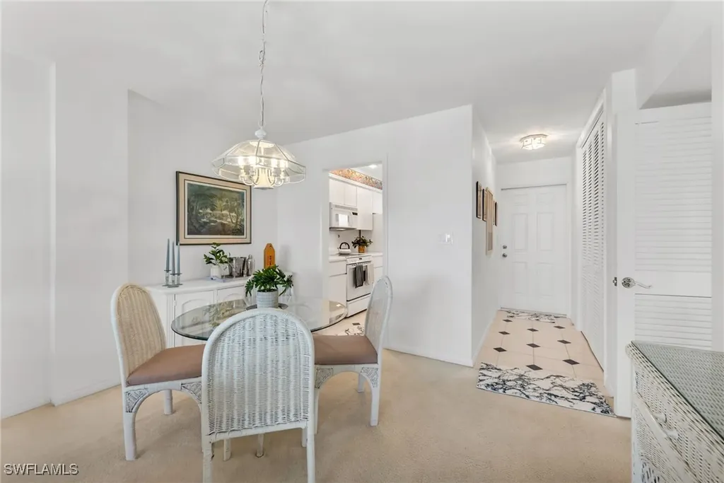 2121 Gulf Shore Boulevard N Naples FL 34102
