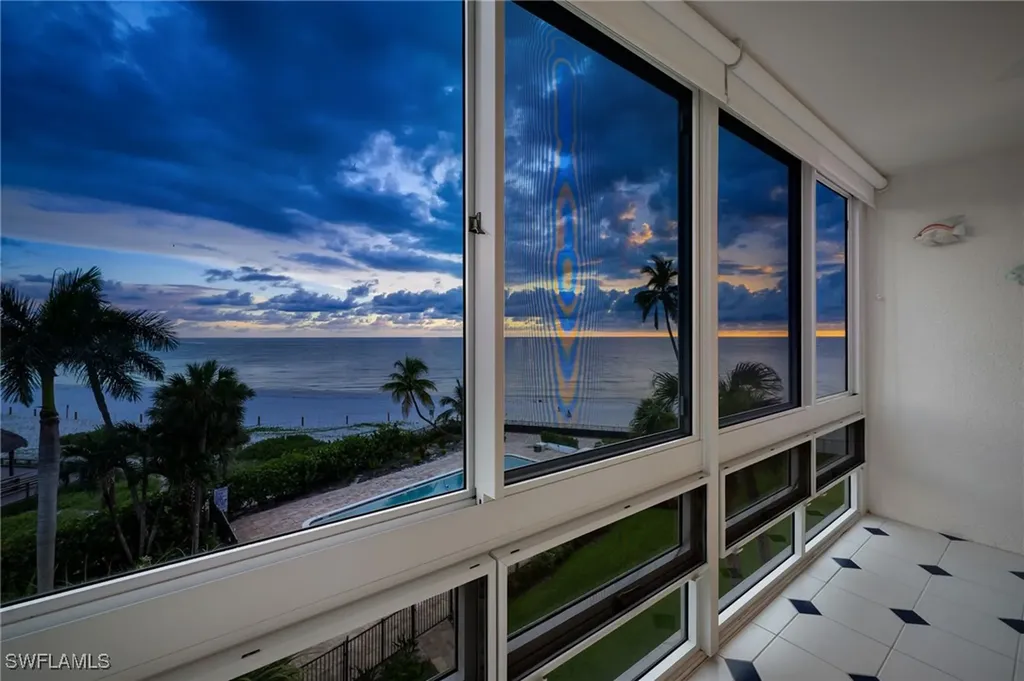2121 Gulf Shore Boulevard N Naples FL 34102