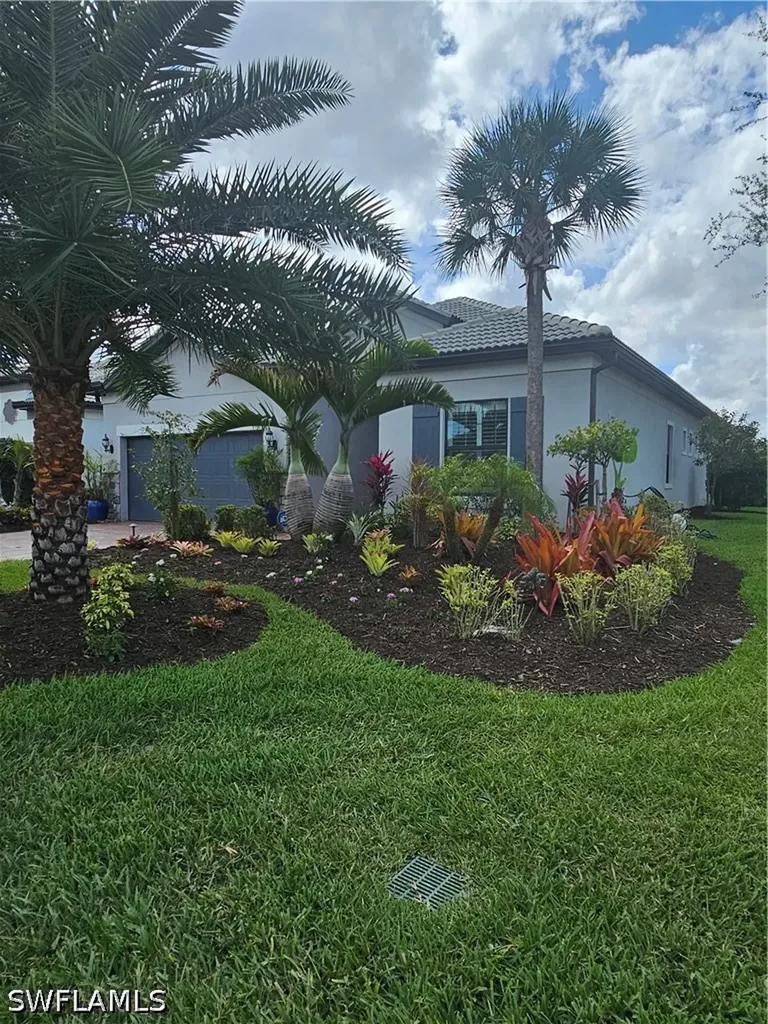 9640 Everglades Drive Naples FL 34120