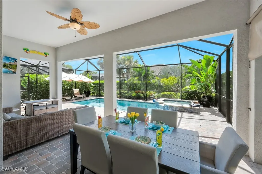 9640 Everglades Drive Naples FL 34120