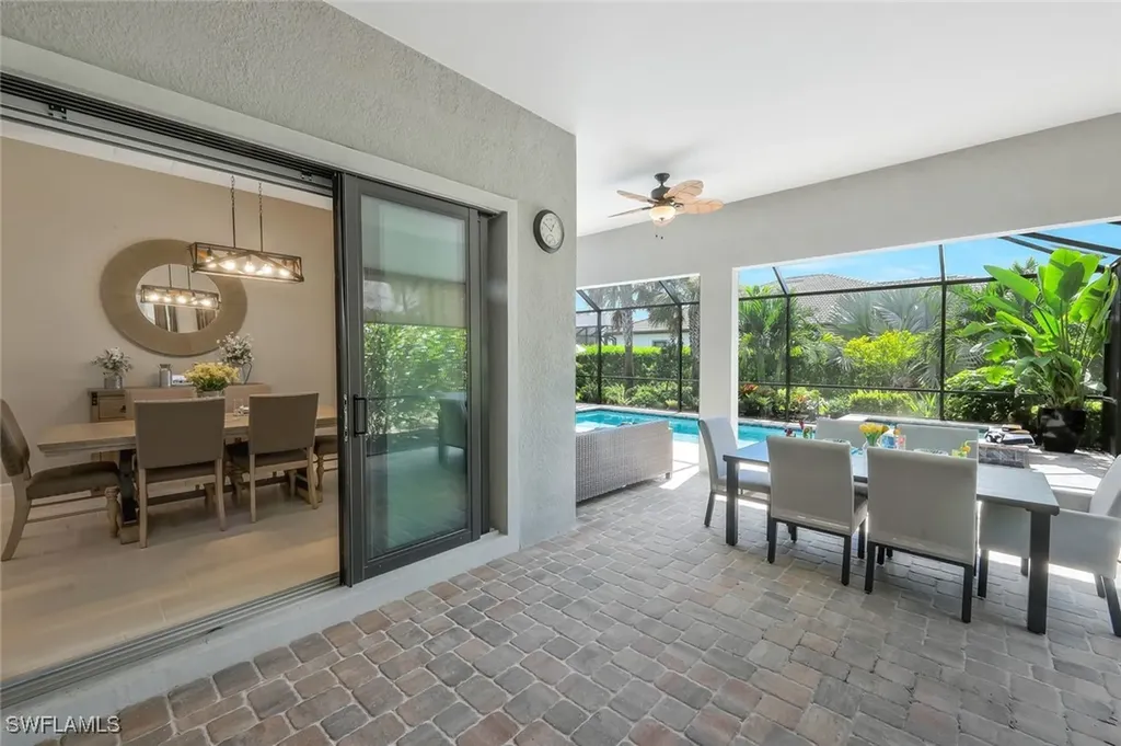 9640 Everglades Drive Naples FL 34120