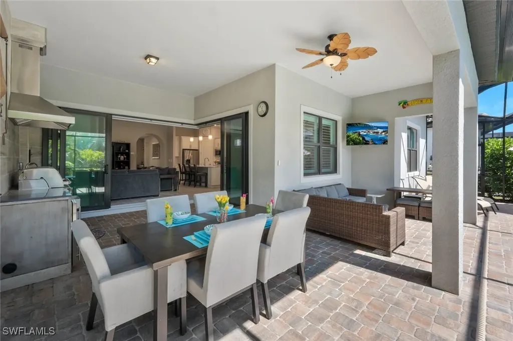 9640 Everglades Drive Naples FL 34120