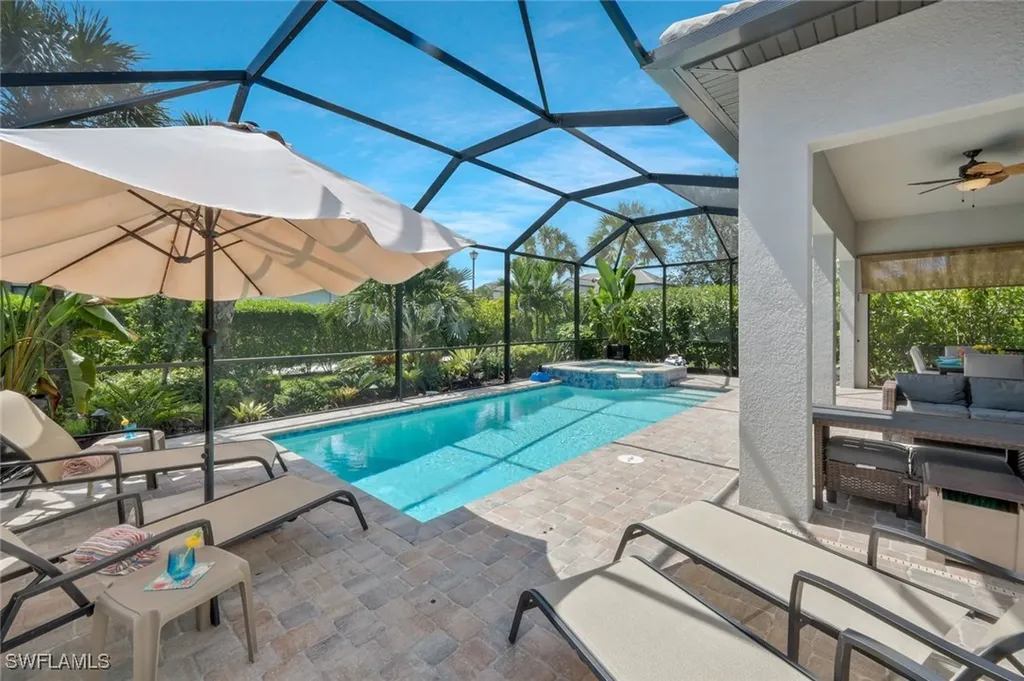 9640 Everglades Drive Naples FL 34120