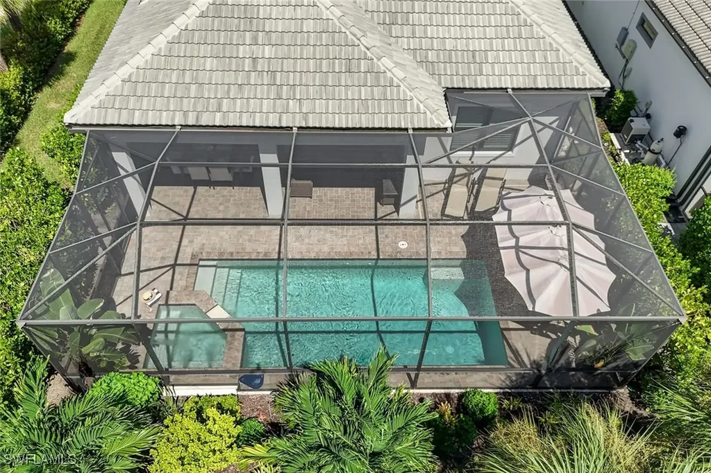 9640 Everglades Drive Naples FL 34120