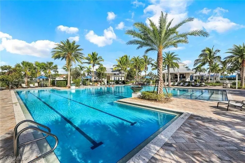 9640 Everglades Drive Naples FL 34120