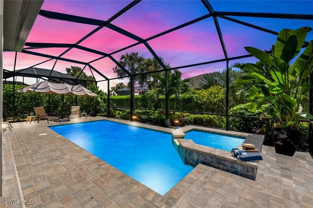 9640 Everglades Drive Naples FL 34120