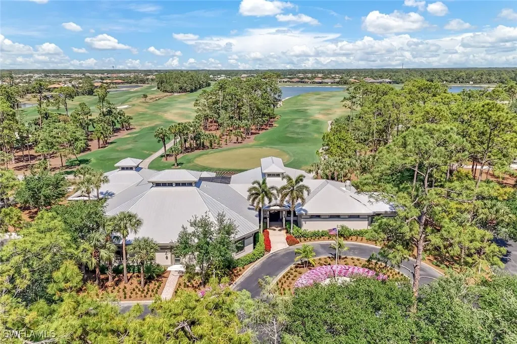 9640 Everglades Drive Naples FL 34120