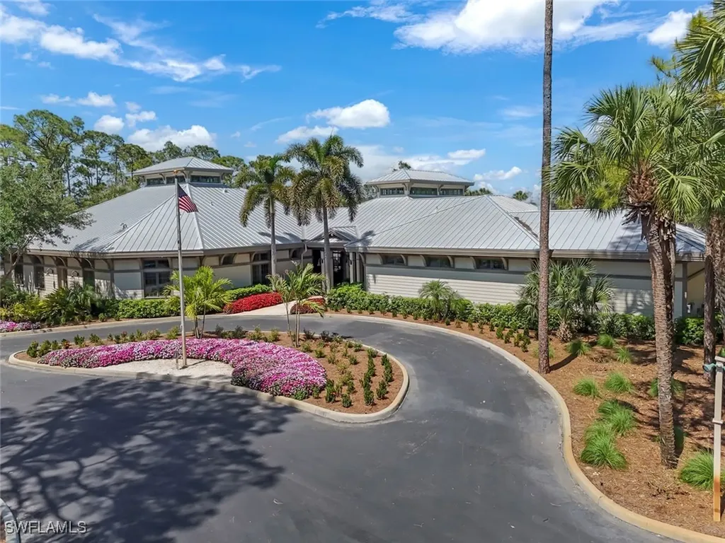9640 Everglades Drive Naples FL 34120