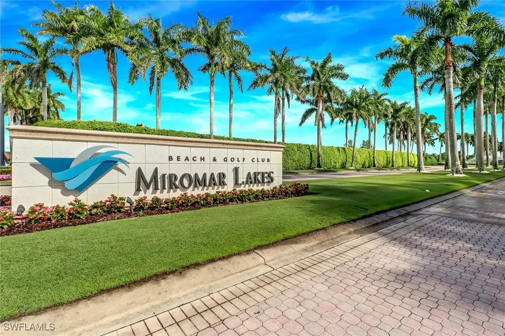 10160 Bellavista Circle Miromar Lakes FL 33913