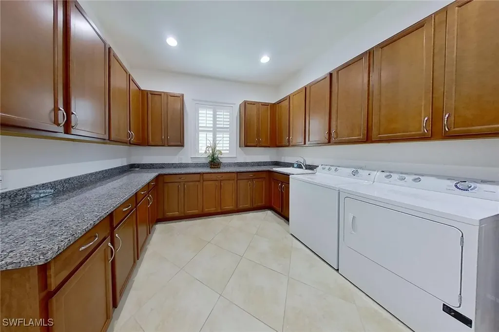 5054 Andros Drive Naples FL 34113