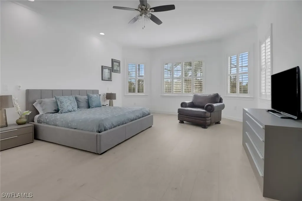 5054 Andros Drive Naples FL 34113