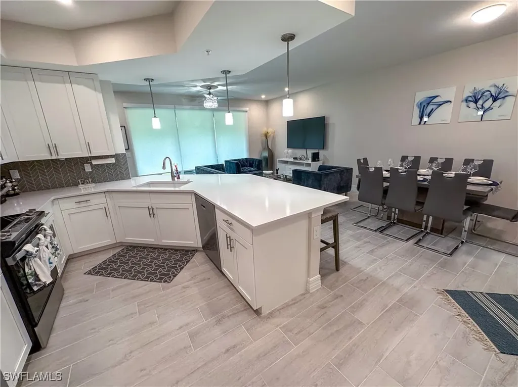 220 Indies Drive E Naples FL 34114