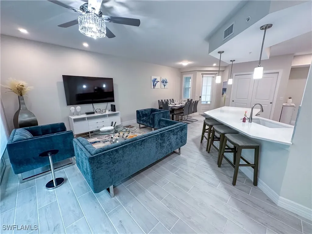 220 Indies Drive E Naples FL 34114