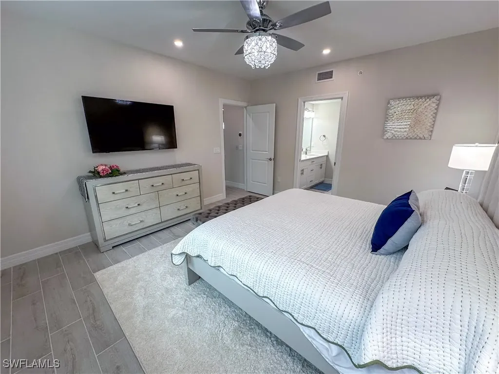 220 Indies Drive E Naples FL 34114