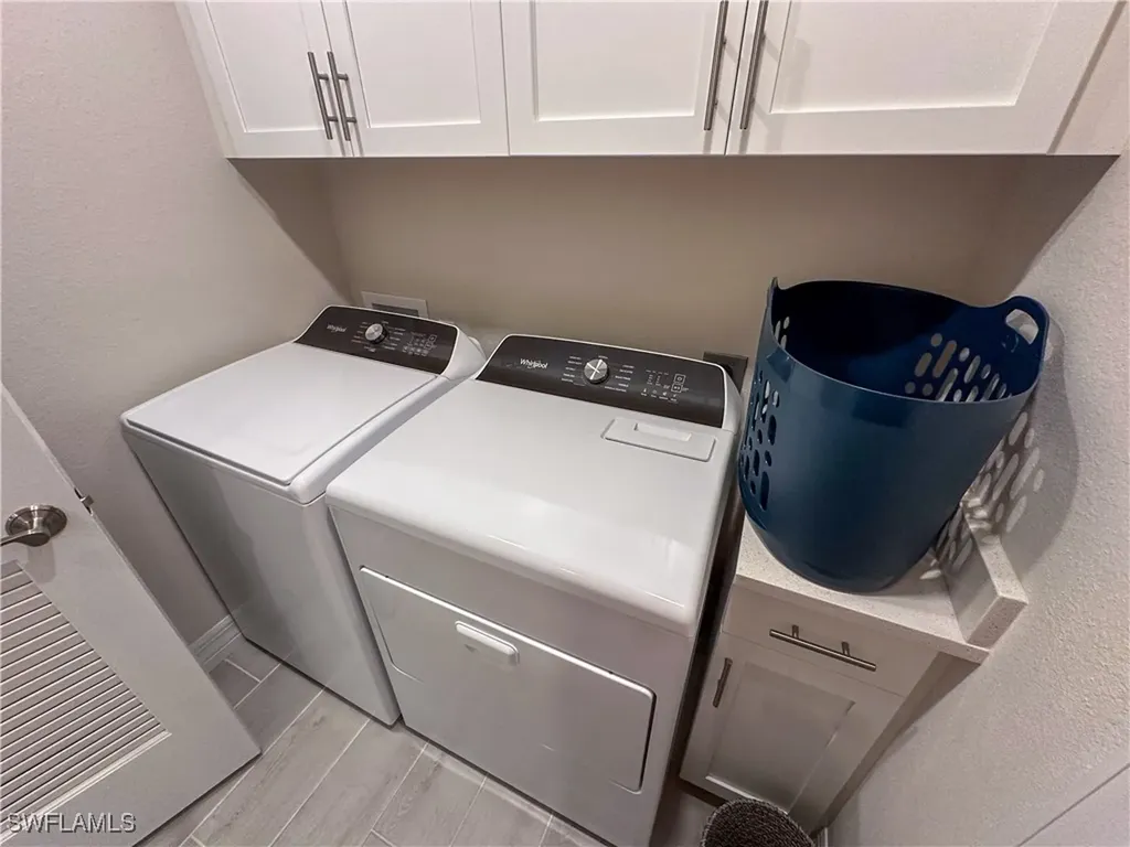 220 Indies Drive E Naples FL 34114