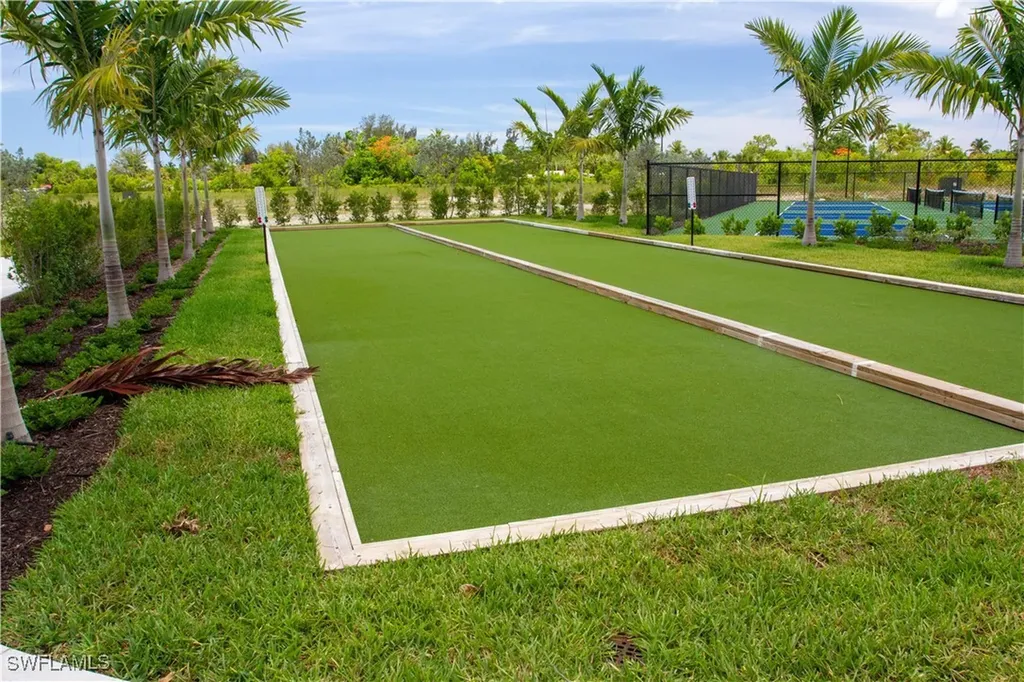 220 Indies Drive E Naples FL 34114
