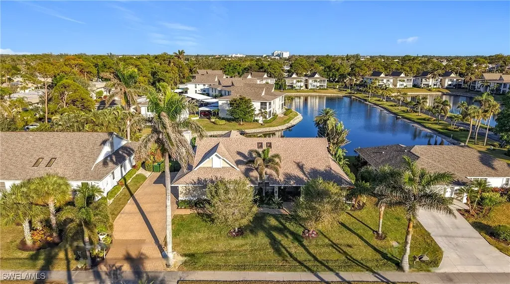 1659 Sandpiper Street Naples FL 34102