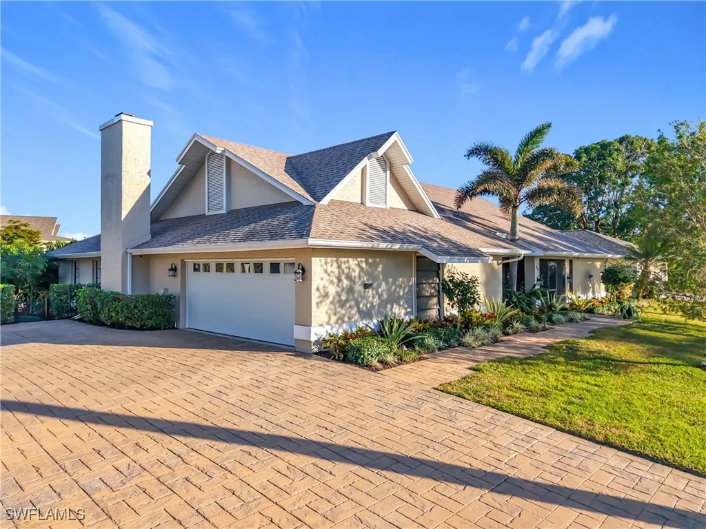 1659 Sandpiper Street Naples FL 34102