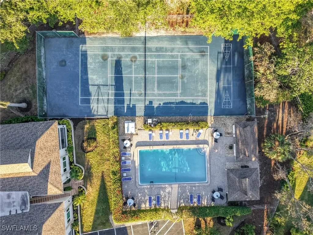 1659 Sandpiper Street Naples FL 34102