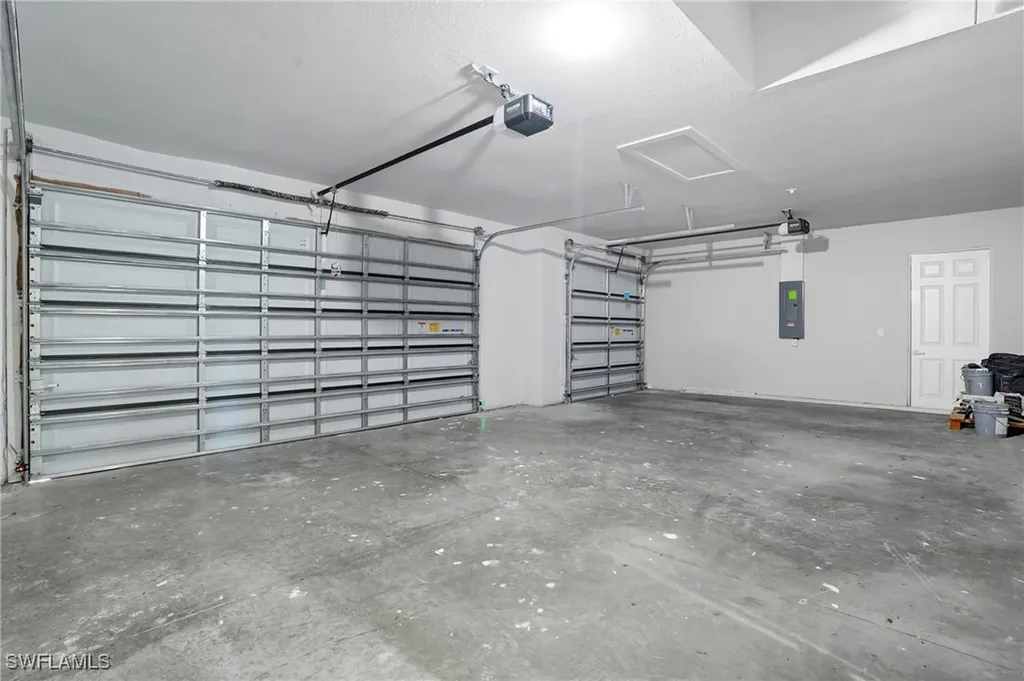 2314 NW 33rd Place Cape Coral FL 33993