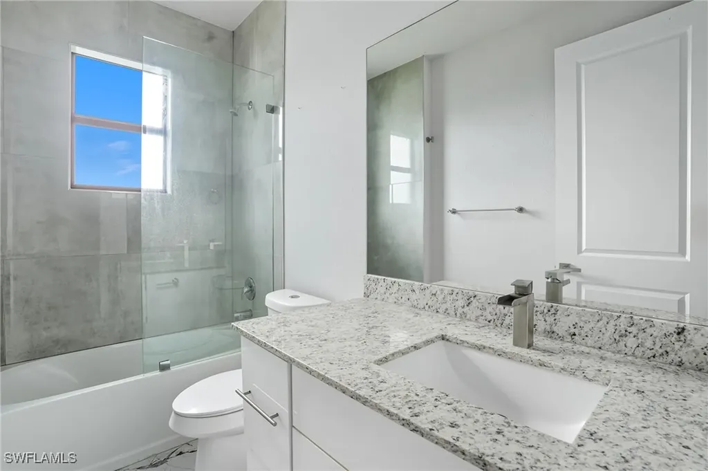 2314 NW 33rd Place Cape Coral FL 33993