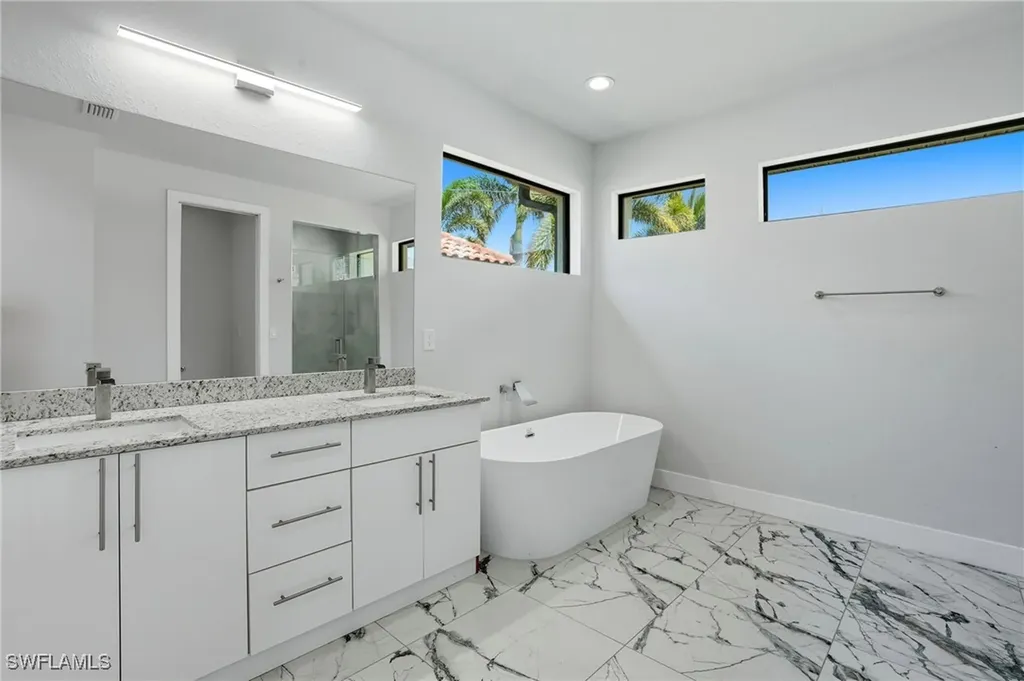 2314 NW 33rd Place Cape Coral FL 33993