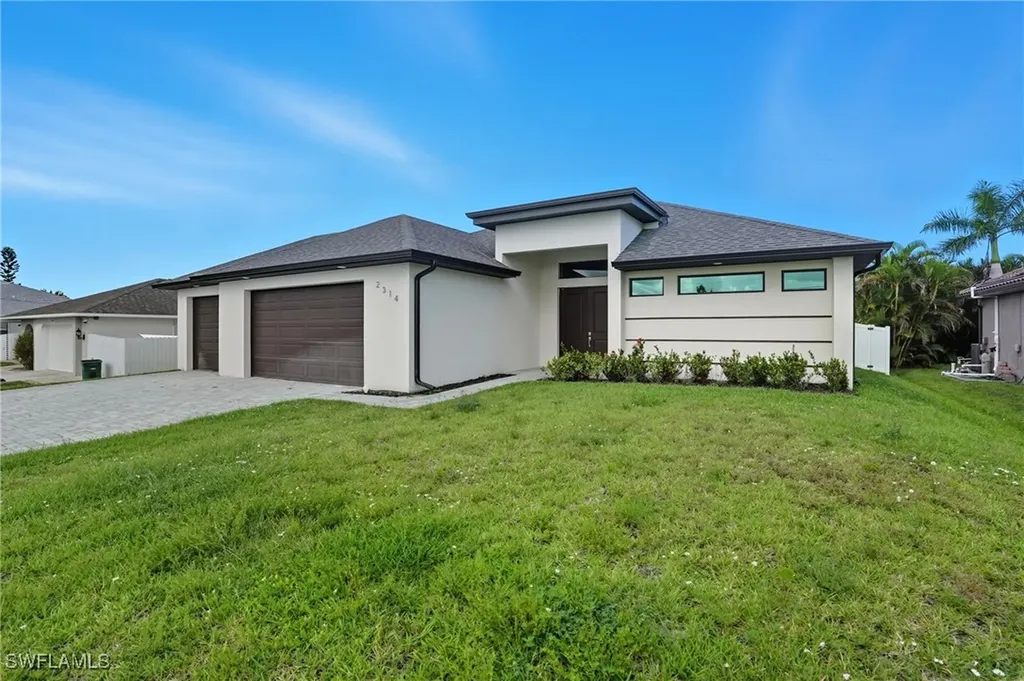 2314 NW 33rd Place Cape Coral FL 33993