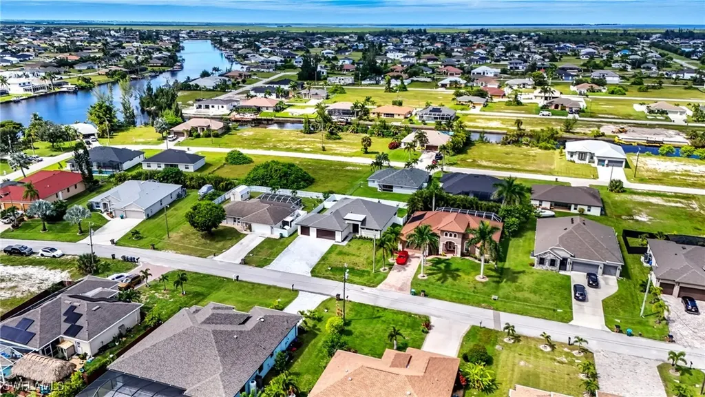 2314 NW 33rd Place Cape Coral FL 33993