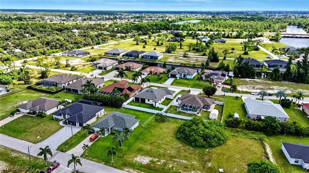 2314 NW 33rd Place Cape Coral FL 33993