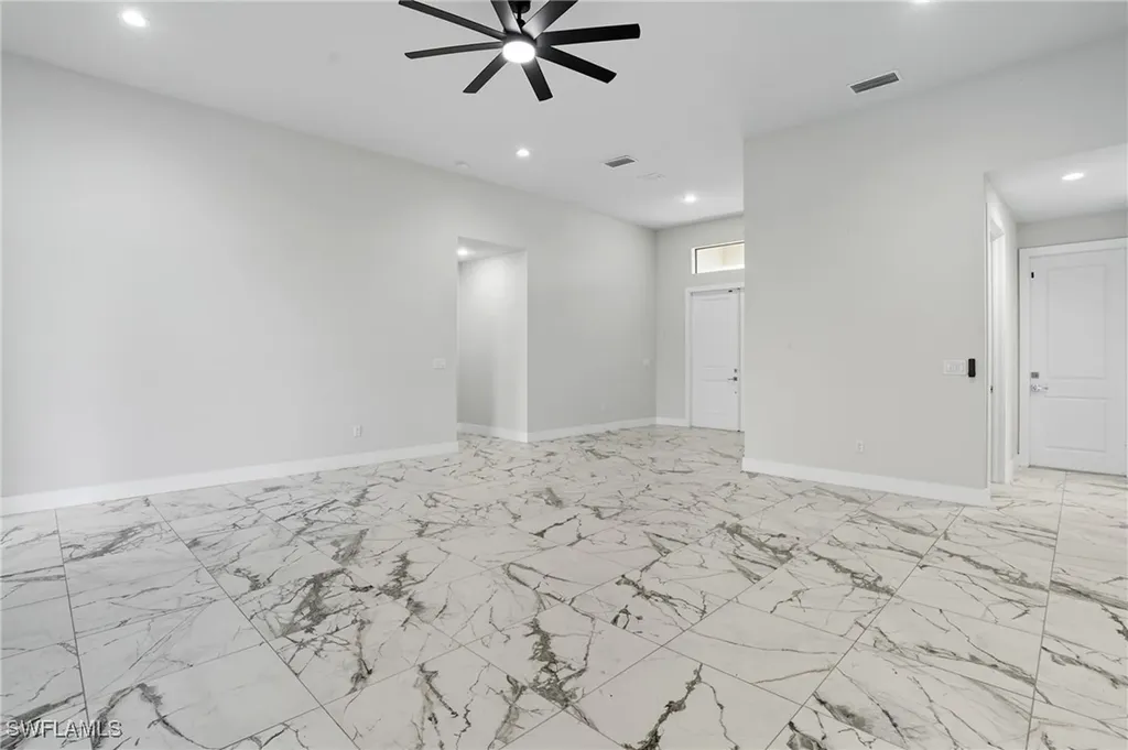 2314 NW 33rd Place Cape Coral FL 33993