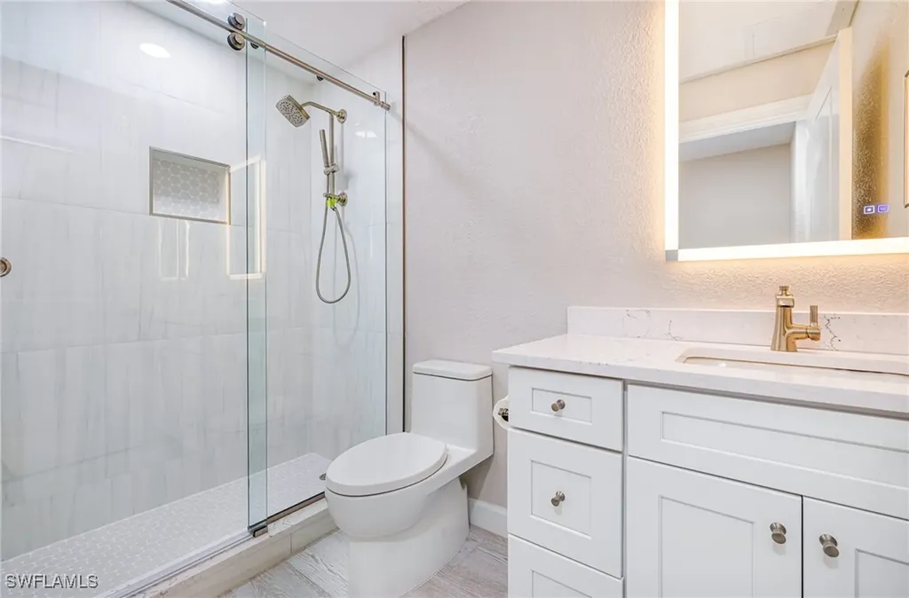 19071 Ridgepoint Drive Estero FL 33928
