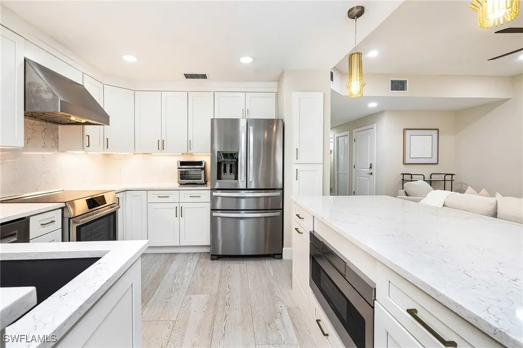 19071 Ridgepoint Drive Estero FL 33928