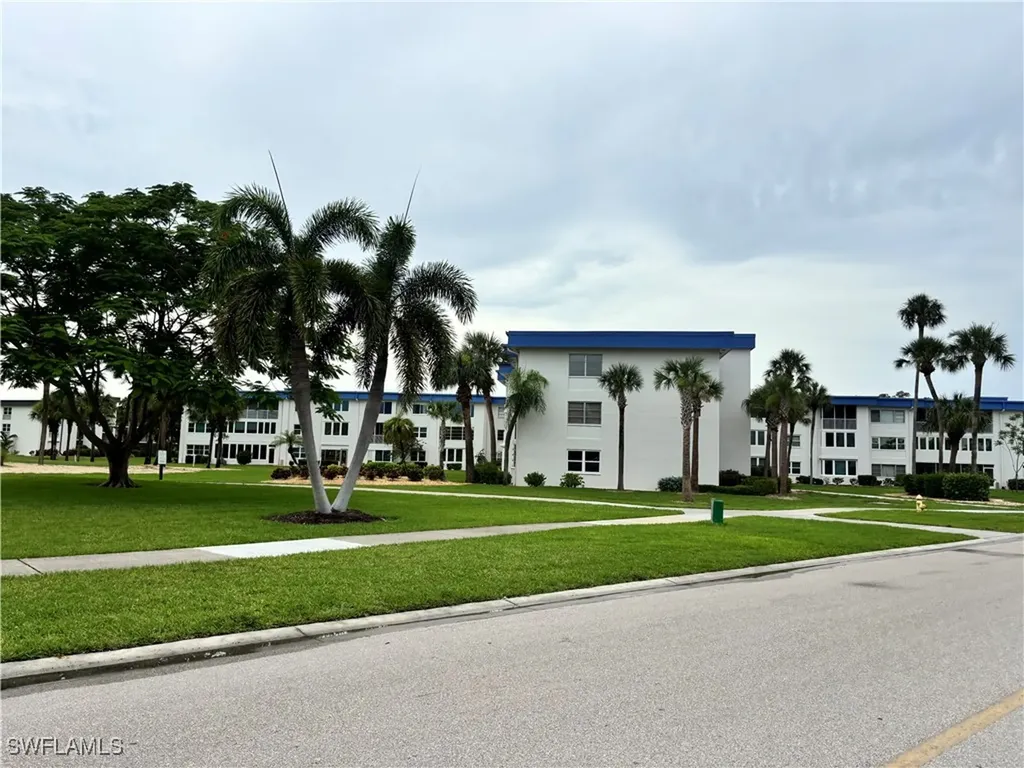 1624 Pine Valley Drive Fort Myers FL 33907