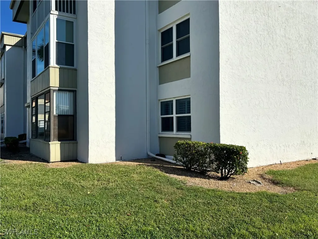 1624 Pine Valley Drive Fort Myers FL 33907