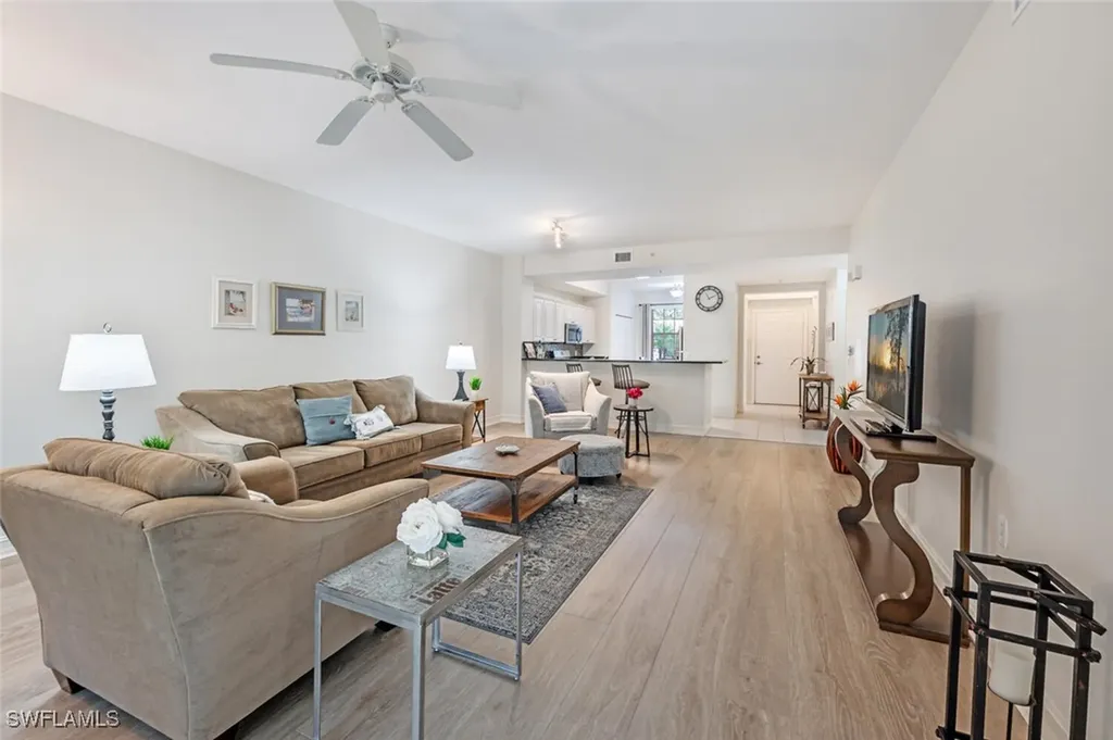 1886 Tarpon Bay Drive S Naples FL 34119