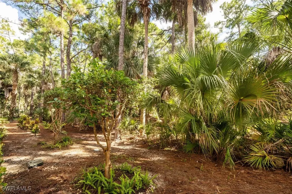 1886 Tarpon Bay Drive S Naples FL 34119