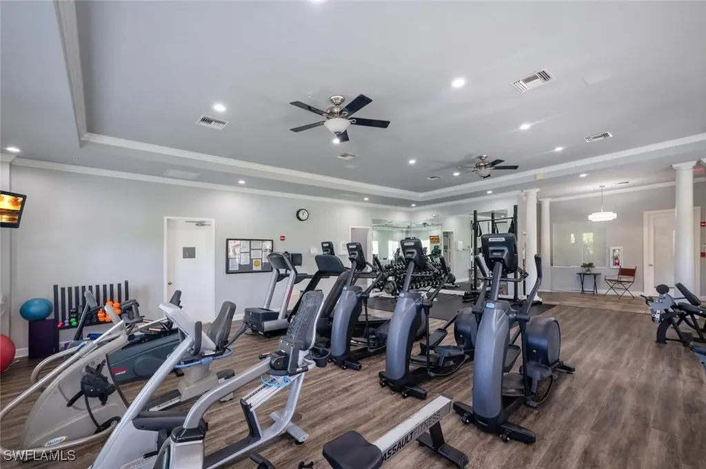 1886 Tarpon Bay Drive S Naples FL 34119