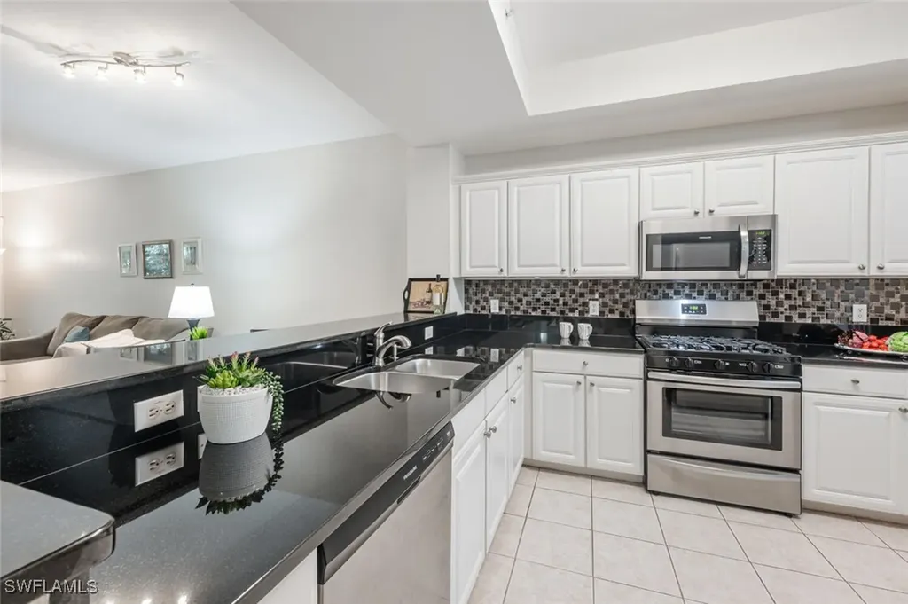 1886 Tarpon Bay Drive S Naples FL 34119