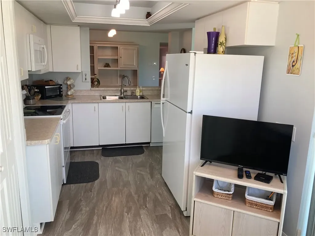 7340 Glenmoor Lane Naples FL 34104