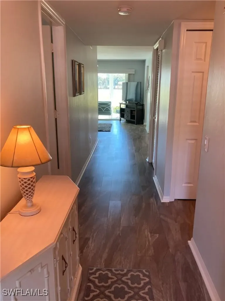 7340 Glenmoor Lane Naples FL 34104