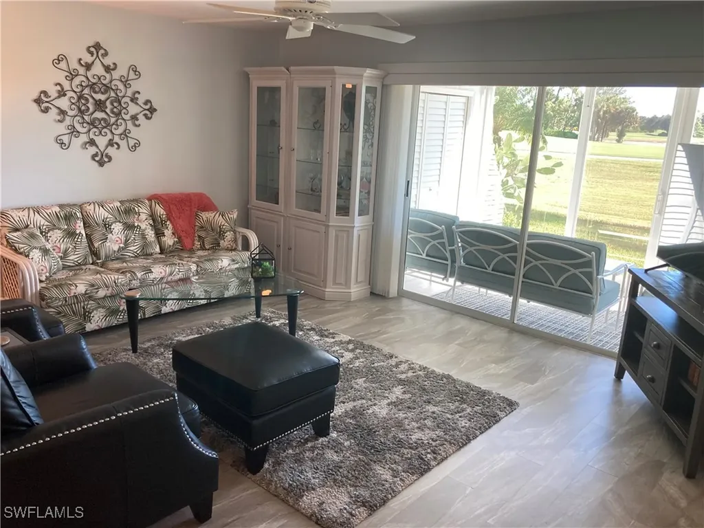 7340 Glenmoor Lane Naples FL 34104