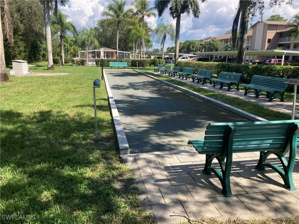 7340 Glenmoor Lane Naples FL 34104