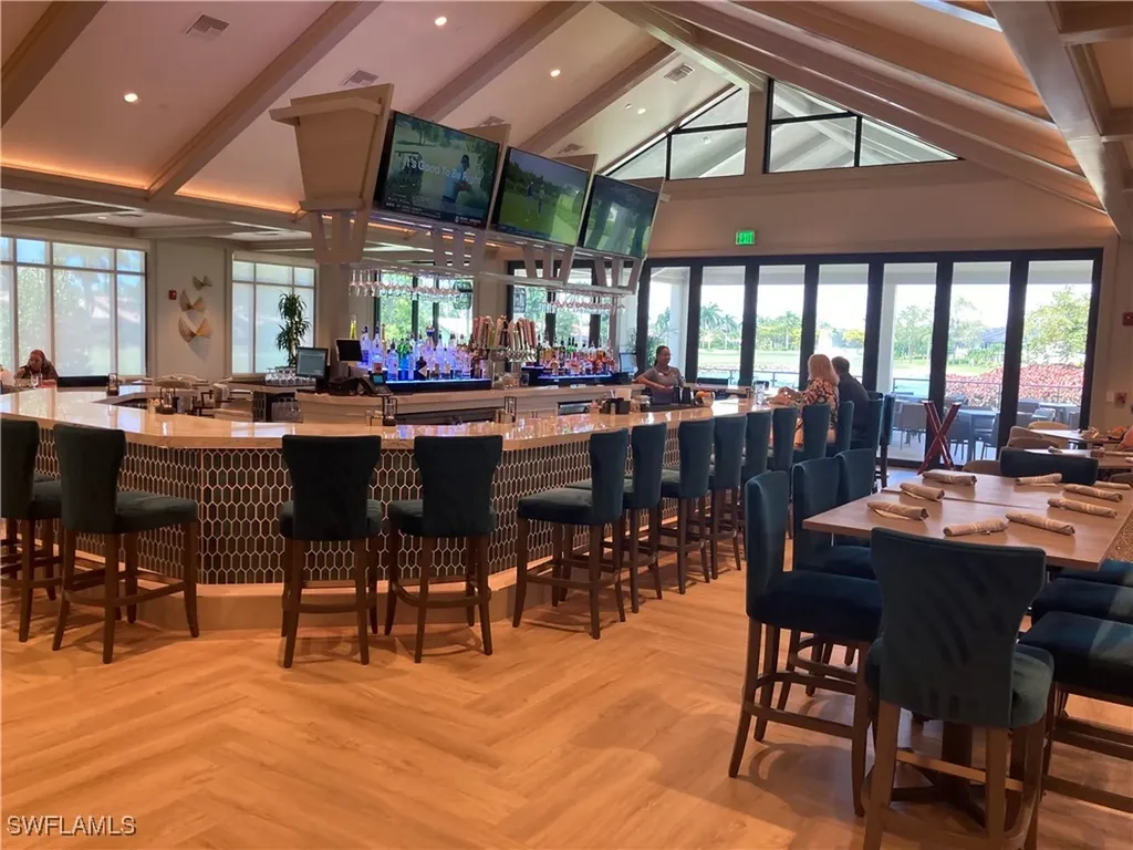 7340 Glenmoor Lane Naples FL 34104