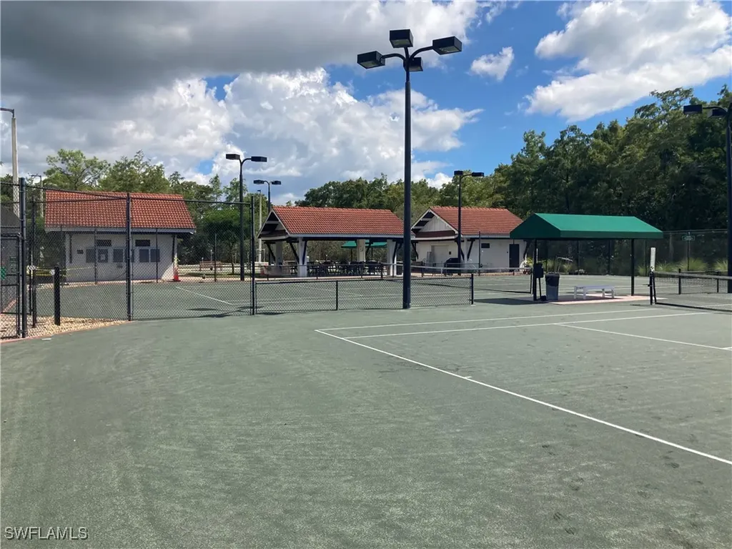 7340 Glenmoor Lane Naples FL 34104