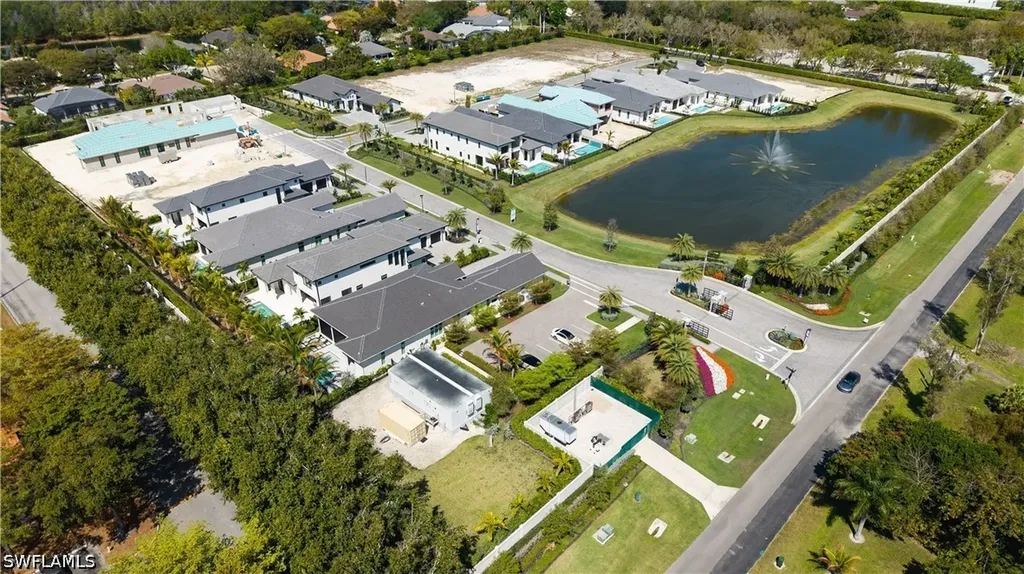 6704 Newport Road Naples FL 34109