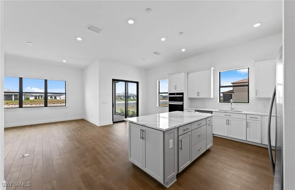 4368 Annapolis Avenue Ave Maria FL 34142